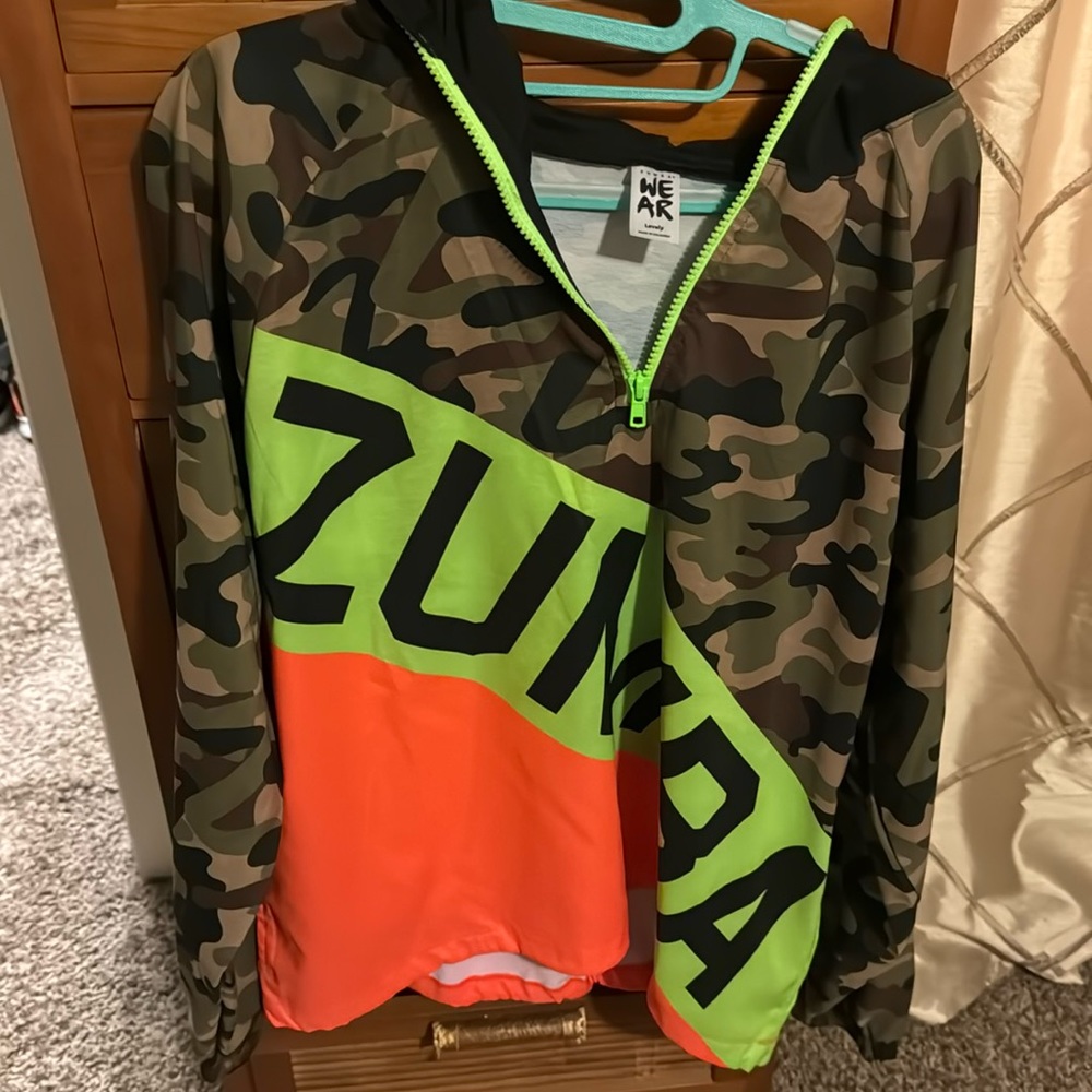 Zumba nylon pullover